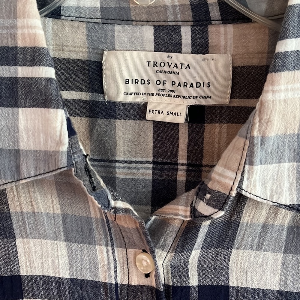 High low Ruffled Hem Plaid Blouse-Birds of Paradis -by Trovata of California - Picture 3 of 7